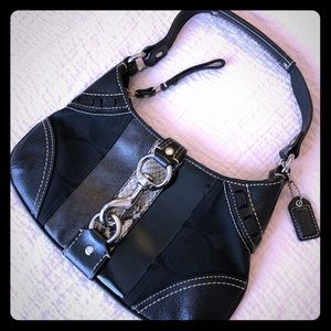 Coach Signature Purse